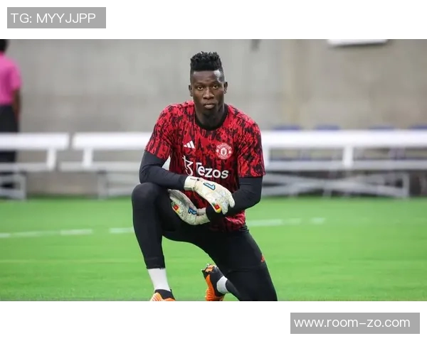 特拉布宗体育有意买断曼联门将奥纳纳转会费为5020万