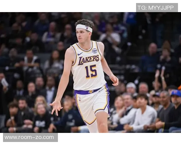 里夫斯谈雷迪克上任后改变：鼓励我在场上更具侵略性